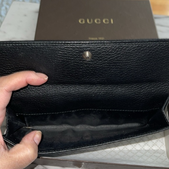Gucci Preloved wallet black leather excellent condition hardware no scratches - Picture 5 of 7